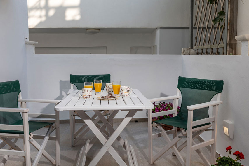 Naxian Asset Chora - Private veranda